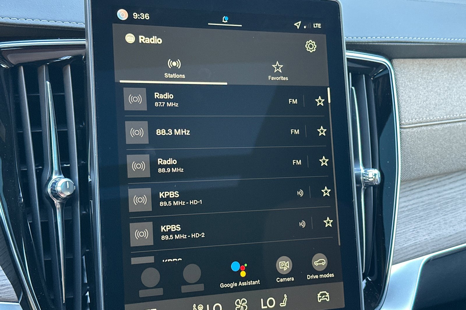 New 2026 Volvo XC90 B5 Plus image 16