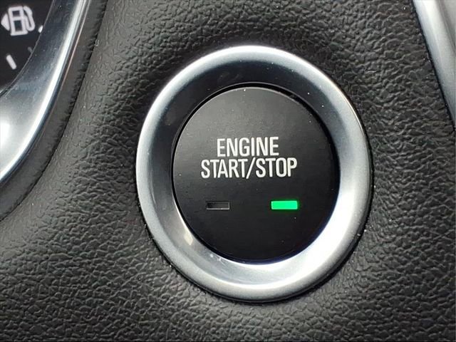 Used 2023 Chevrolet Traverse Premier w/ Redline Edition image 24