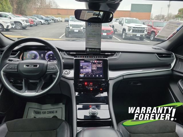 Used 2022 Jeep Grand Cherokee L Laredo image 10