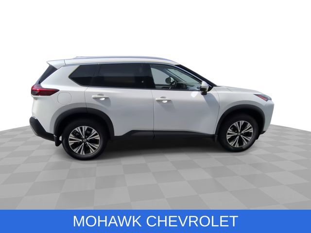 Used 2021 Nissan Rogue SV w/ Premium Package AWD/4WD image 10