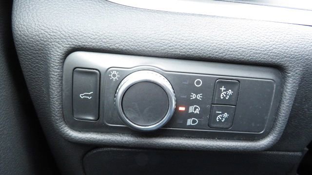 Certified 2021 Ford Explorer XLT image 26