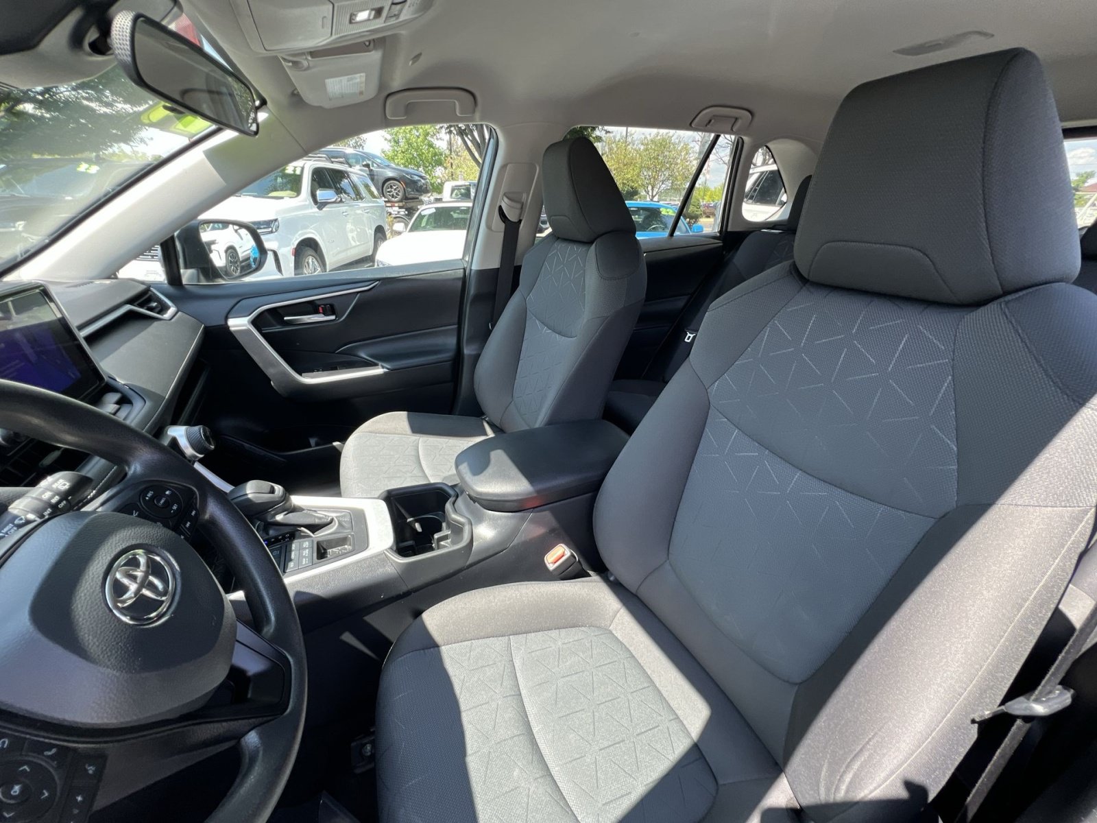 Used 2024 Toyota RAV4 XLE AWD/4WD image 13