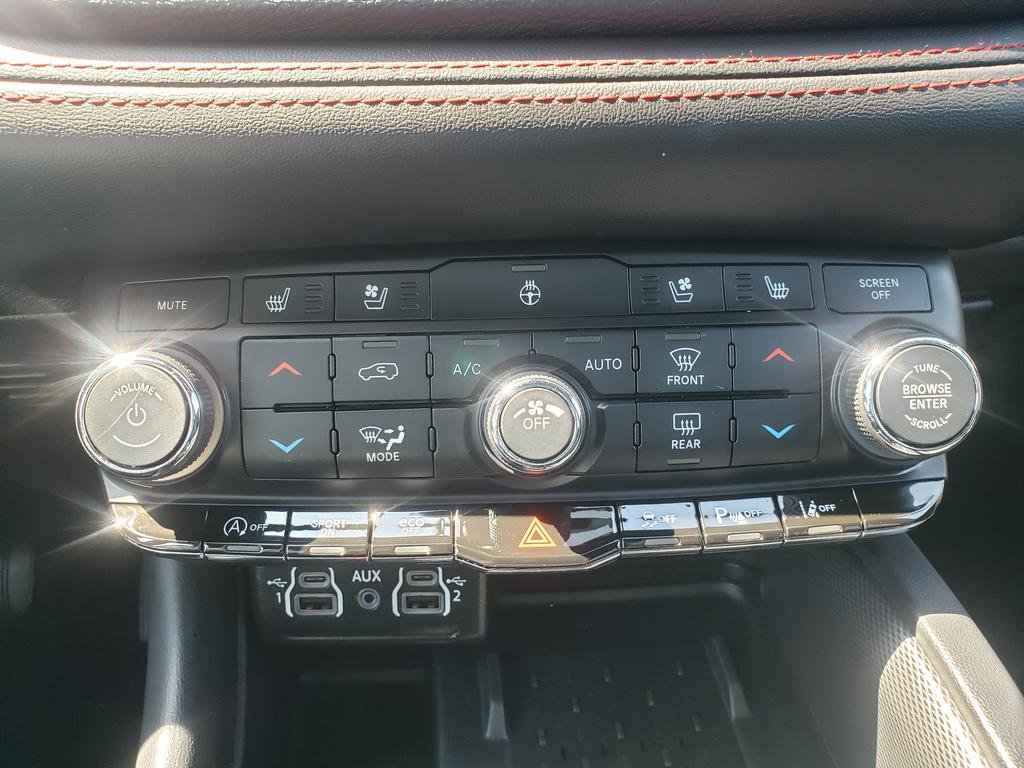 Used 2025 Dodge Durango GT image 20