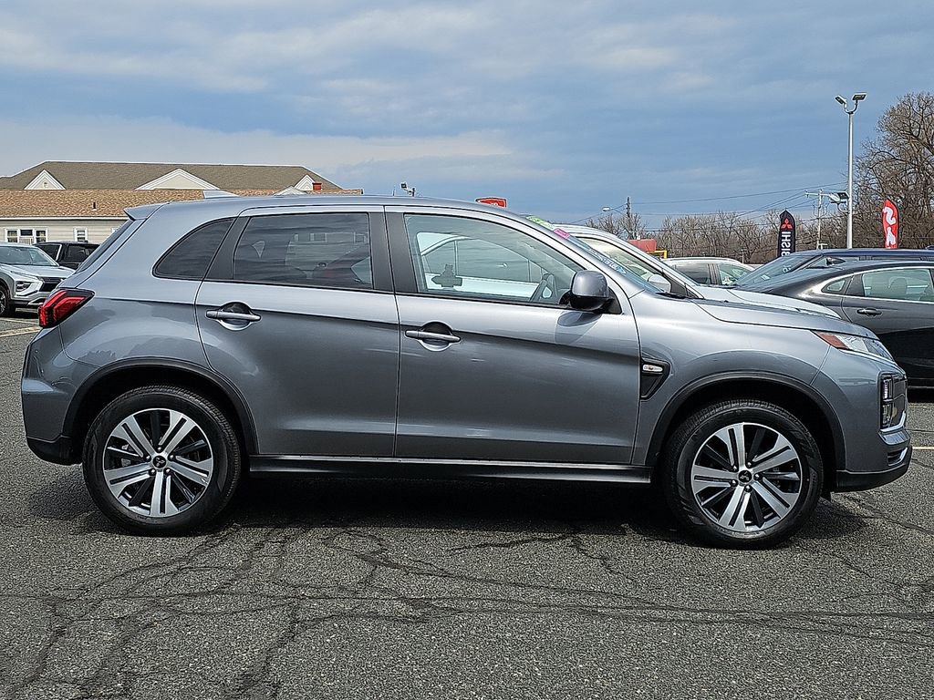 Used 2025 Mitsubishi Outlander Sport ES image 7