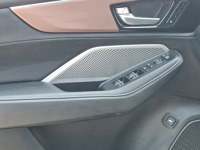Used 2022 Acura MDX SH-AWD w/ Technology Package image 20