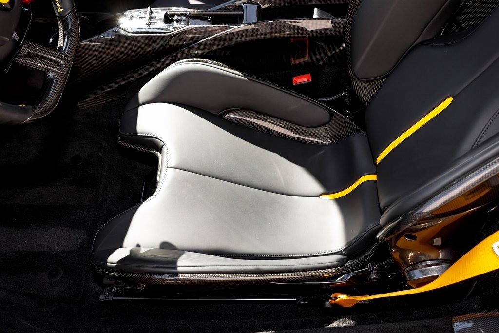 Used 2023 Ferrari SF90 Stradale image 19