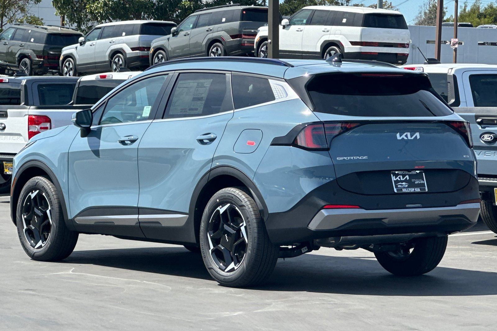 New 2026 Kia Sportage EX w/ EX Panoramic Sunroof Package image 7