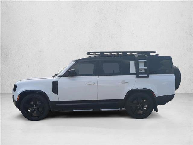 Used 2024 Land Rover Defender 130 X-Dynamic SE AWD/4WD image 9