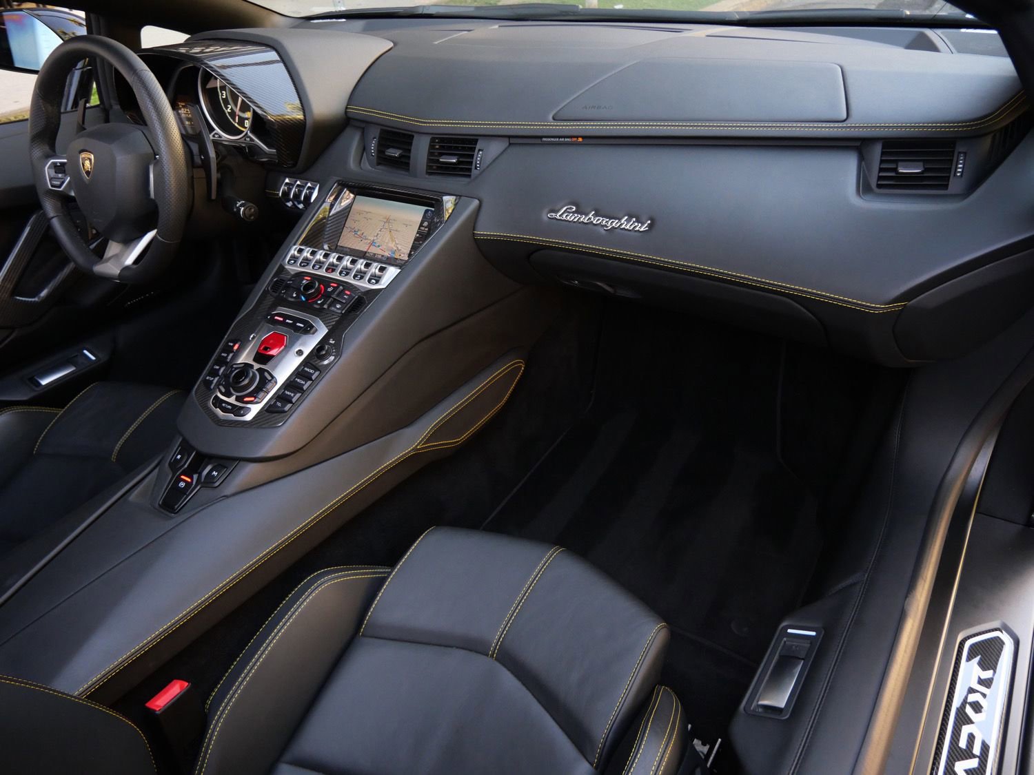 Used 2014 Lamborghini Aventador LP 700-4 AWD/4WD image 7
