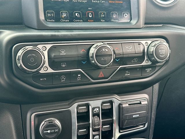Used 2020 Jeep Gladiator Overland w/ Popular Equipment Package AWD/4WD image 17