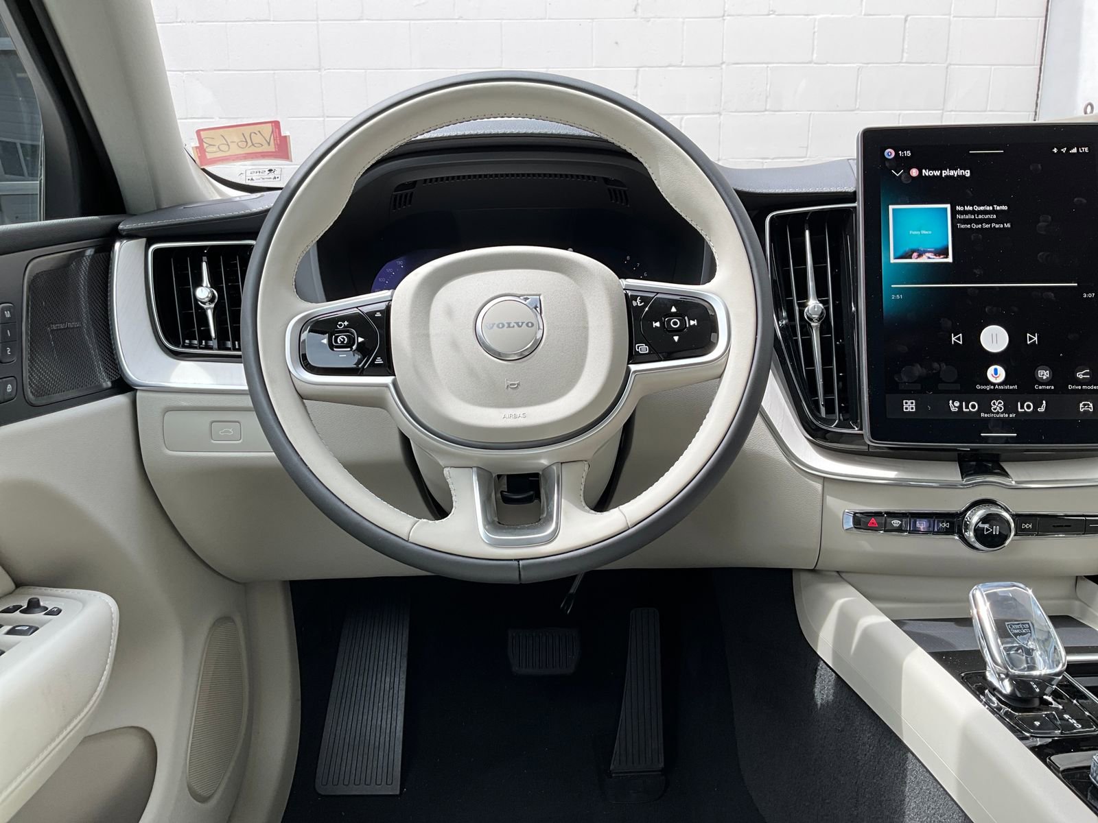 New 2026 Volvo XC60 B5 Ultra w/ Climate Package AWD/4WD image 14