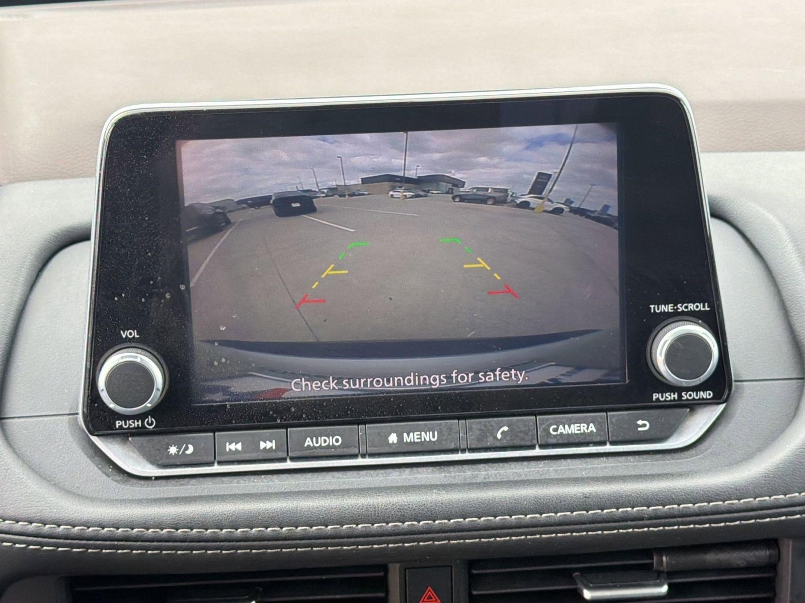 Used 2023 Nissan Rogue SV image 23