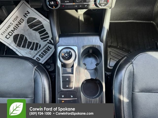 Used 2020 Ford Escape Titanium AWD/4WD image 32