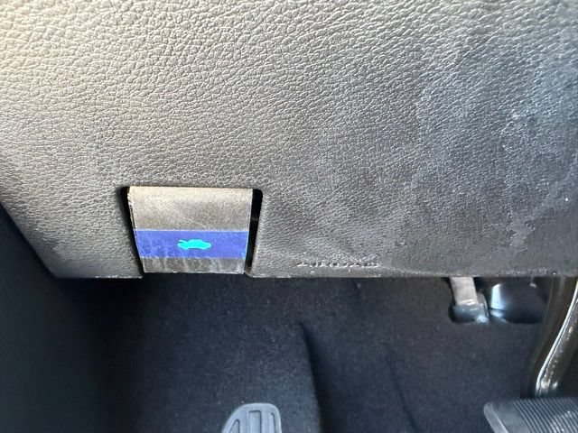 Certified 2025 Chrysler Pacifica Select FWD image 11