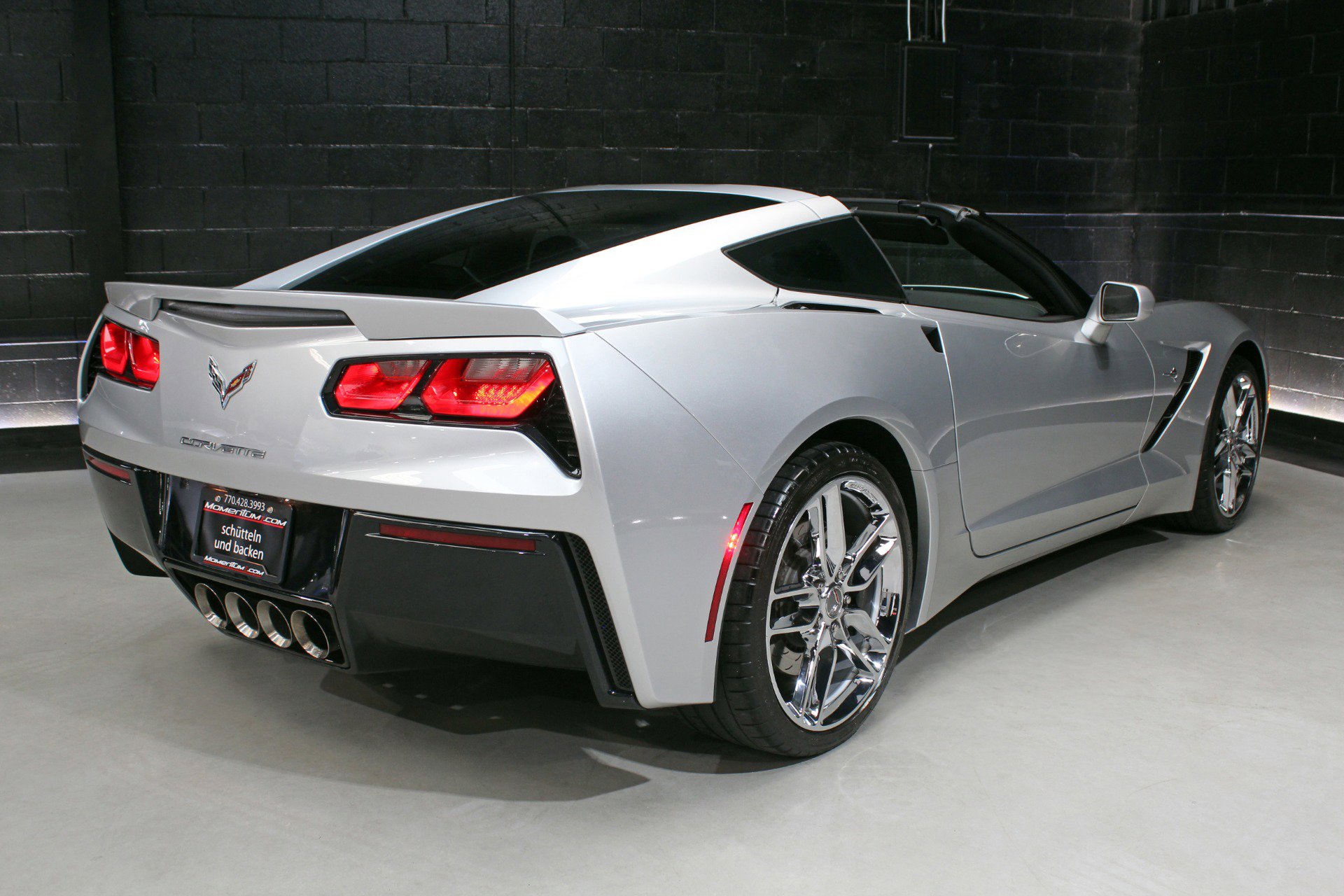 Used 2016 Chevrolet Corvette Stingray Coupe w/ 2LT Preferred Equipment Group RWD image 21