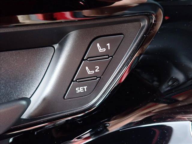 Certified 2024 Subaru Solterra AWD/4WD image 15
