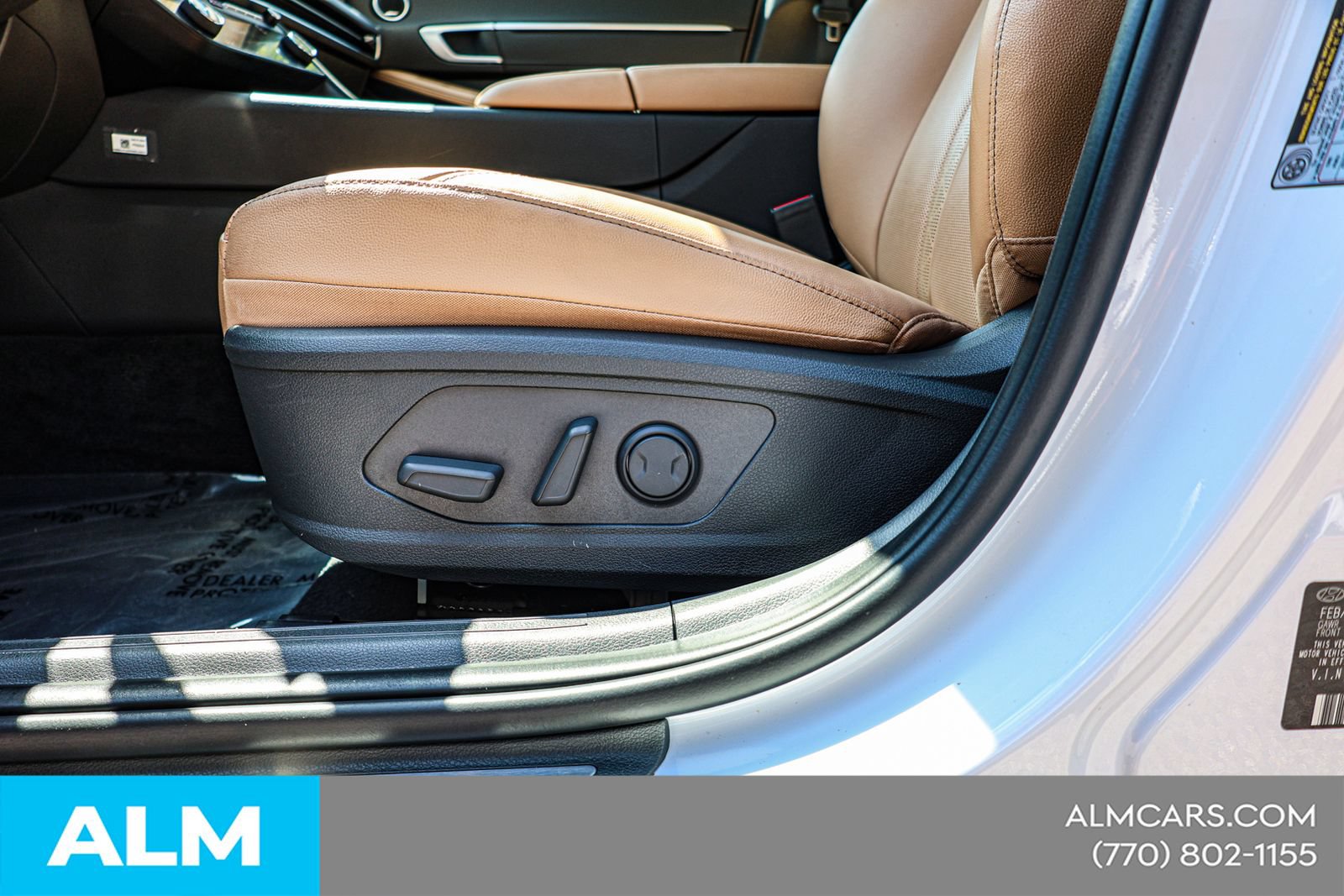 Used 2025 Hyundai Sonata Limited FWD image 19