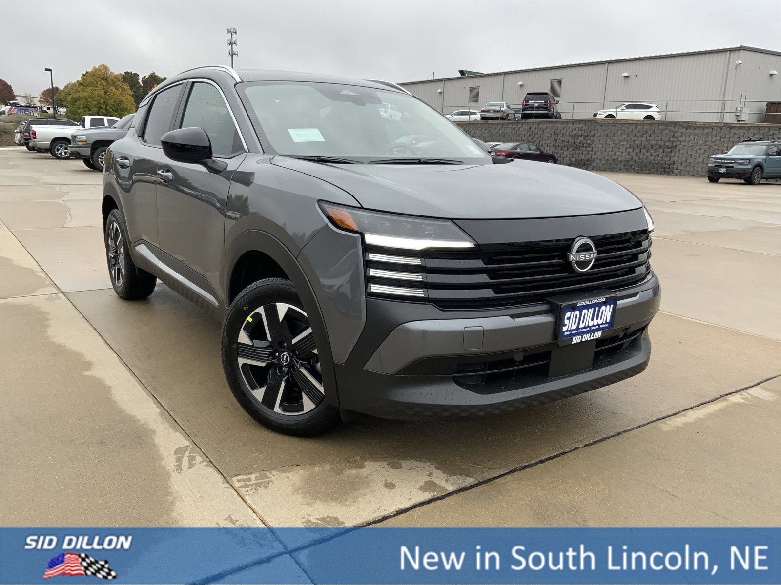 New 2026 Nissan Kicks SV w/ SV Premium Package image 2