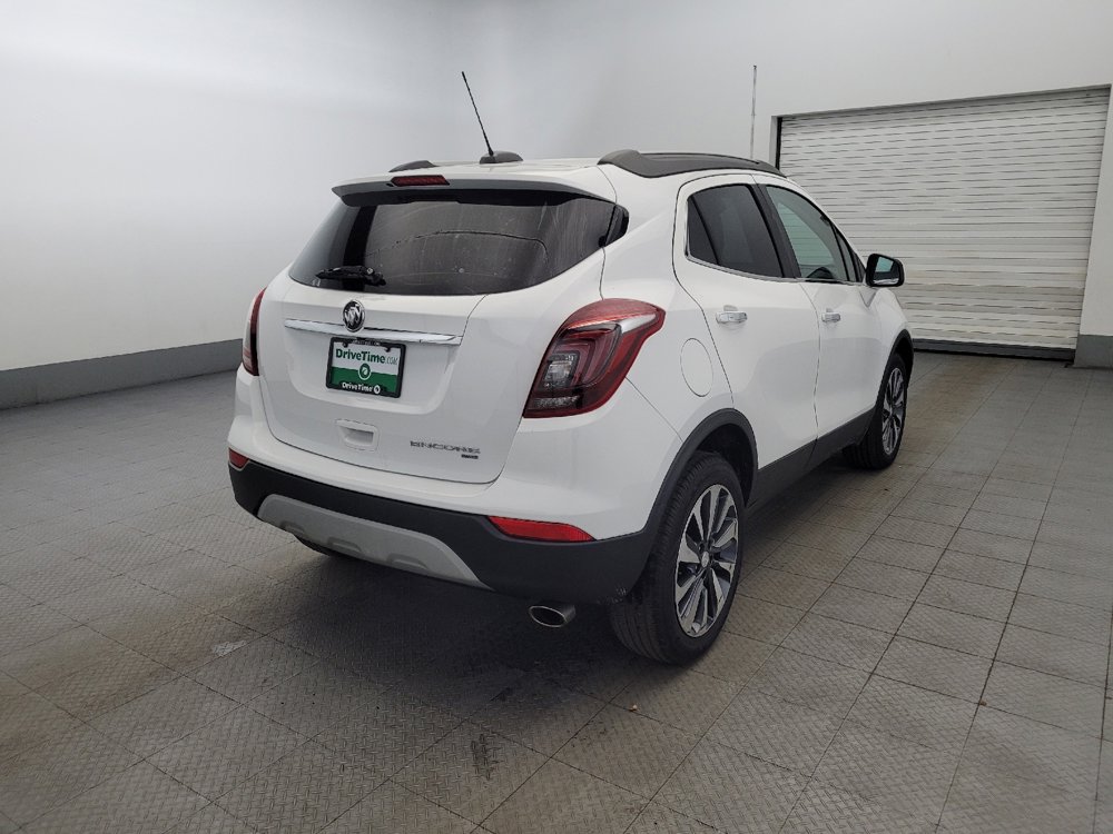 Used 2022 Buick Encore Preferred AWD/4WD image 9