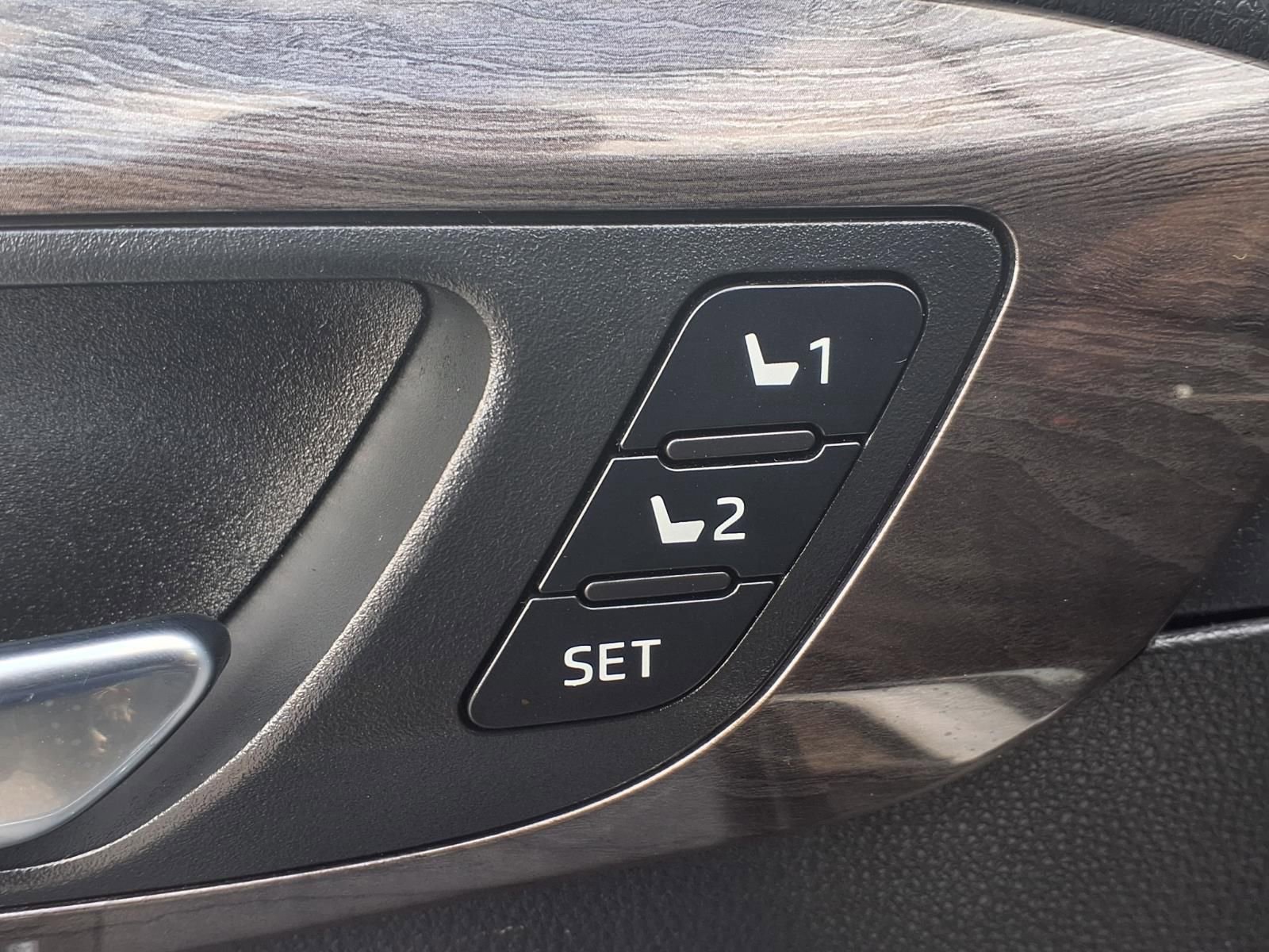 Used 2022 Toyota Highlander Limited image 8