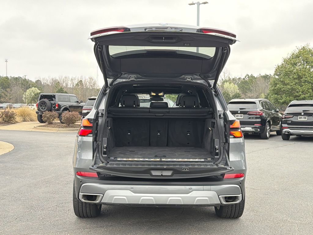 Used 2025 BMW X5 xDrive50e image 14