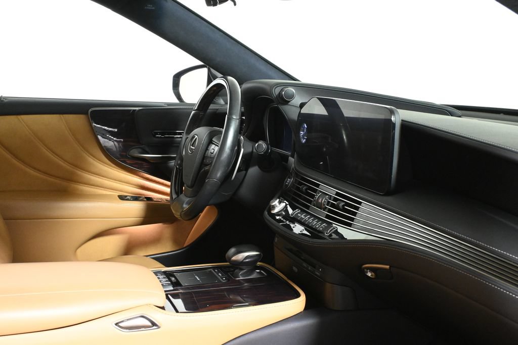 Used 2021 Lexus LS 500 AWD w/ Luxury Package image 28