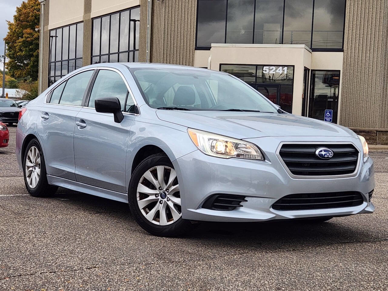 Used 2017 Subaru Legacy 2.5i w/ Alloy Wheel Package AWD/4WD image 25