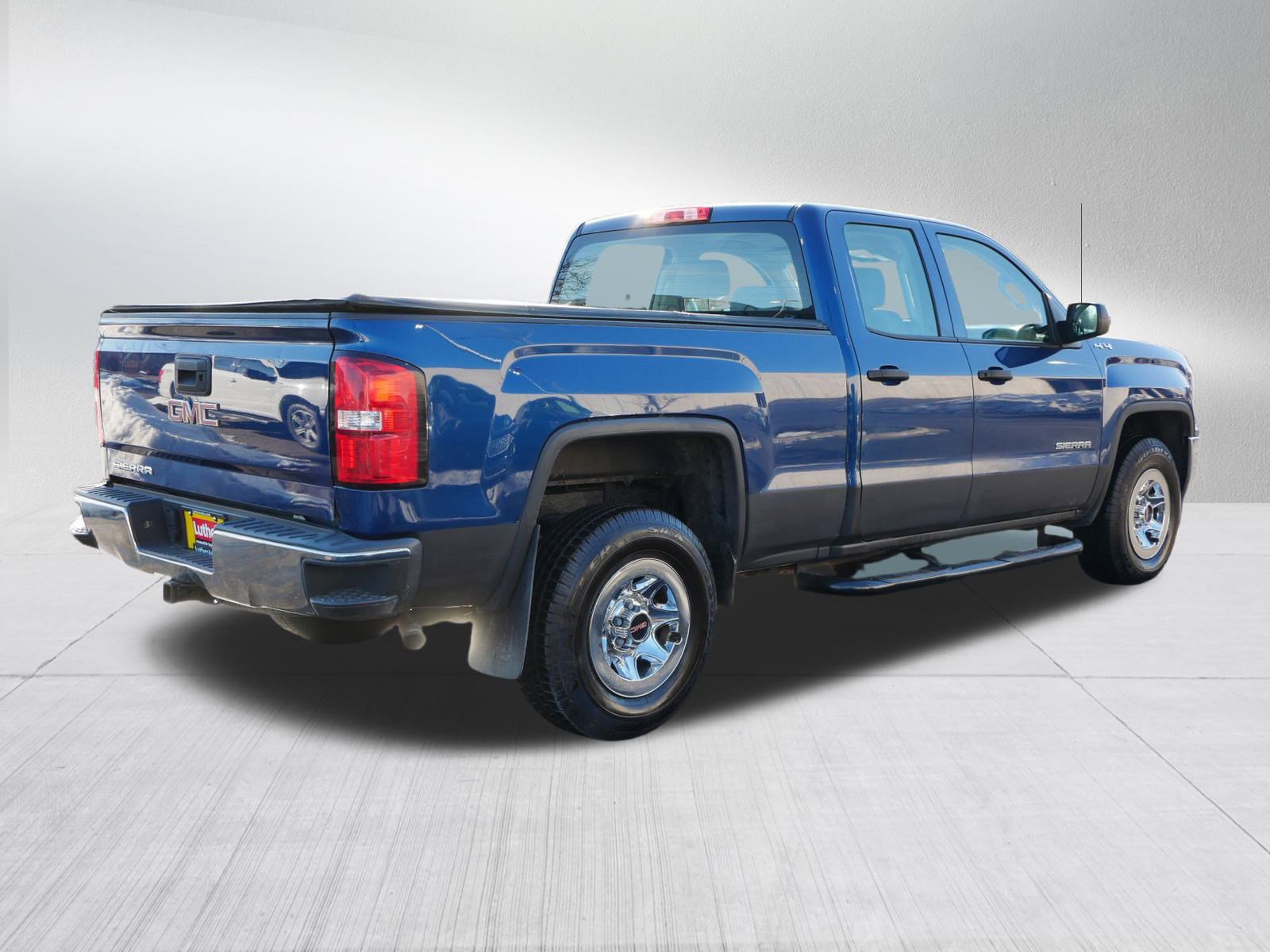 Used 2017 GMC Sierra 1500 4x4 Double Cab image 7