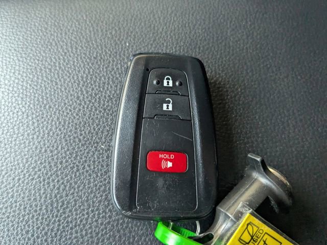 Used 2023 Toyota RAV4 AWD Hybrid image 30