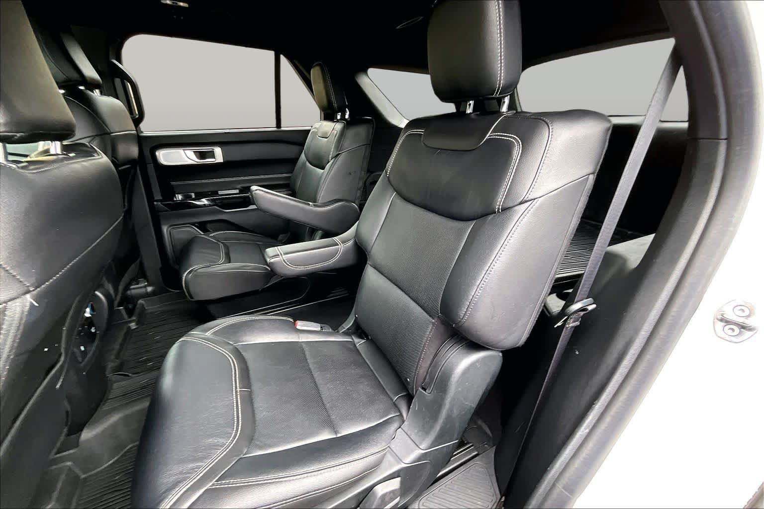 Used 2023 Ford Explorer ST w/ Equipment Group 401A AWD/4WD image 24