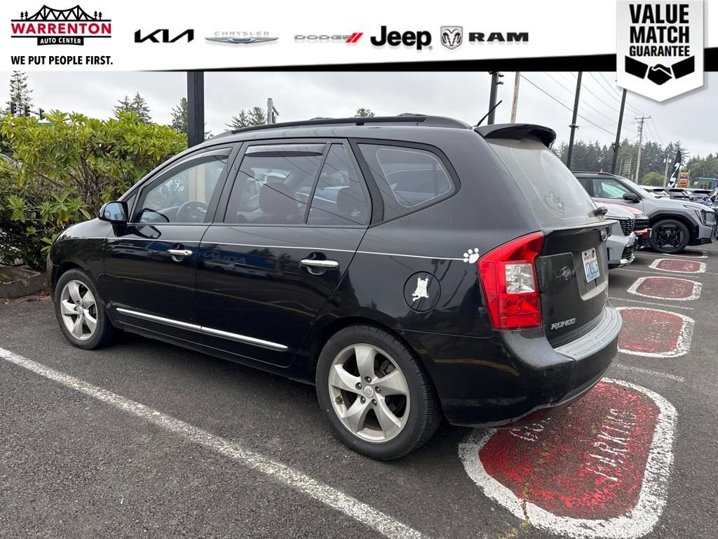 Used 2008 Kia Rondo EX w/ Premium Pkg FWD image 4