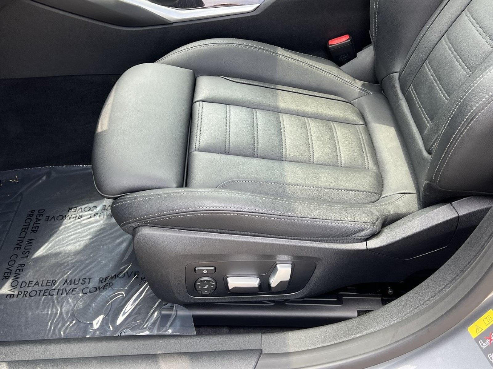 Used 2024 BMW i4 eDrive35 w/ Premium Package RWD image 15
