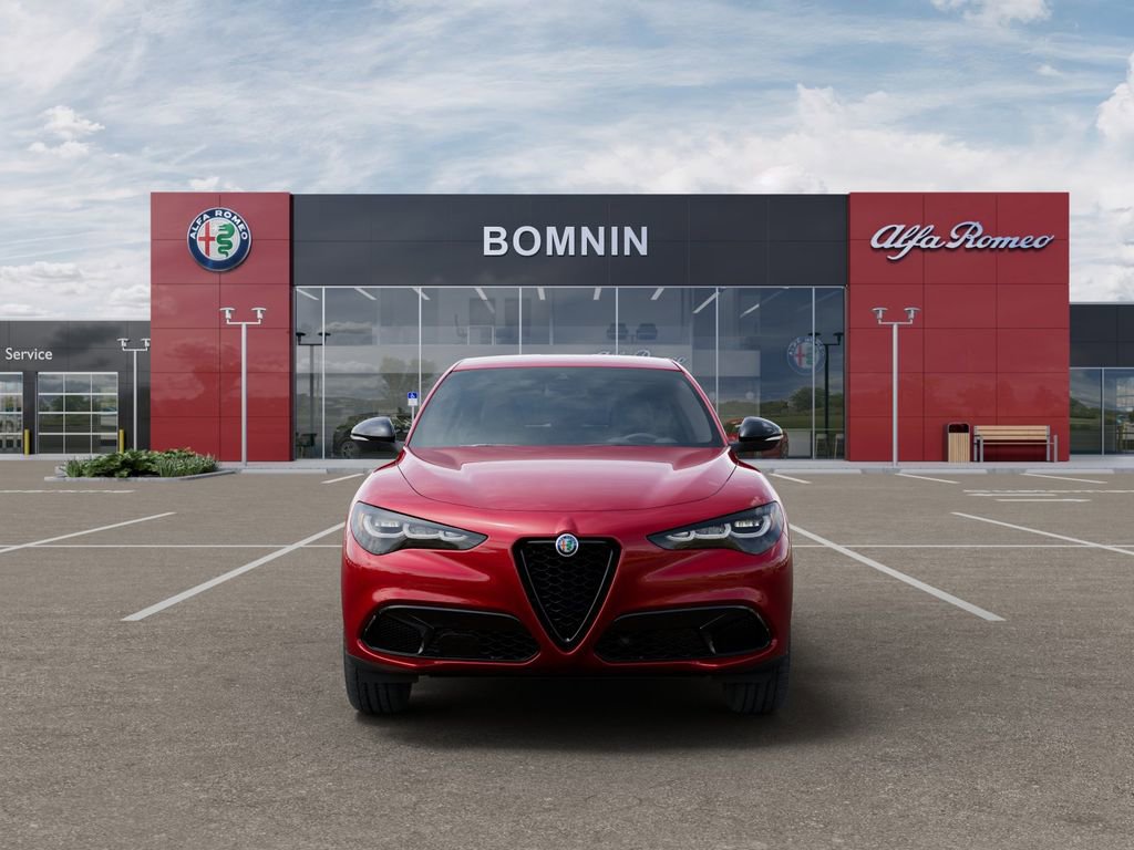 New 2025 Alfa Romeo Stelvio Sprint AWD/4WD image 6
