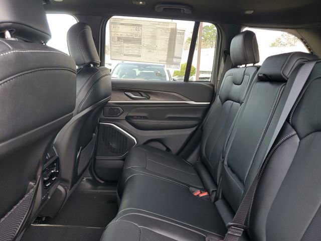 New 2026 Jeep Grand Cherokee Limited image 13