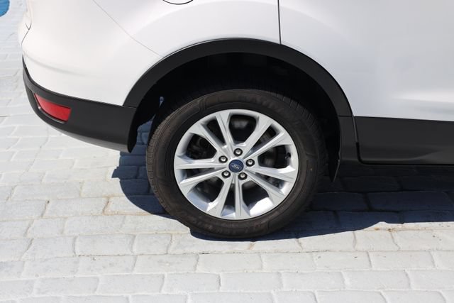 Used 2019 Ford Escape SEL AWD/4WD image 42