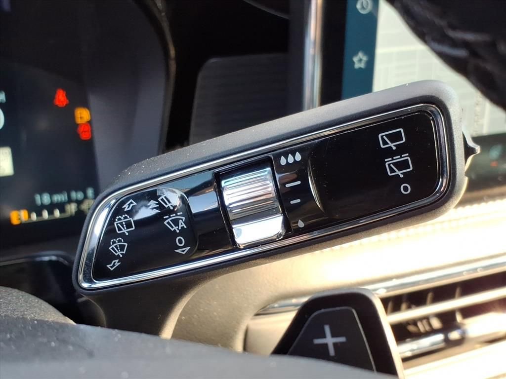Certified 2023 Lincoln Corsair AWD w/ Equipment Group 101A image 23