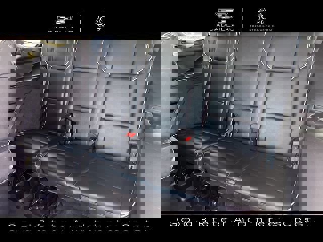 Used 2023 Cadillac Escalade Premium Luxury image 36