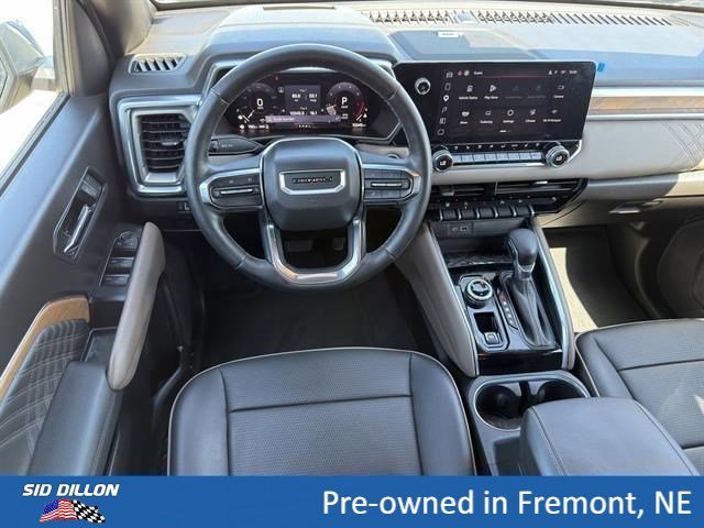 Certified 2025 GMC Canyon Denali AWD/4WD image 8