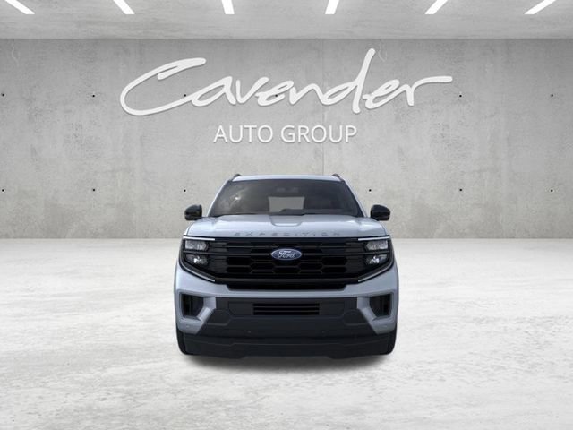 New 2025 Ford Expedition Active image 6