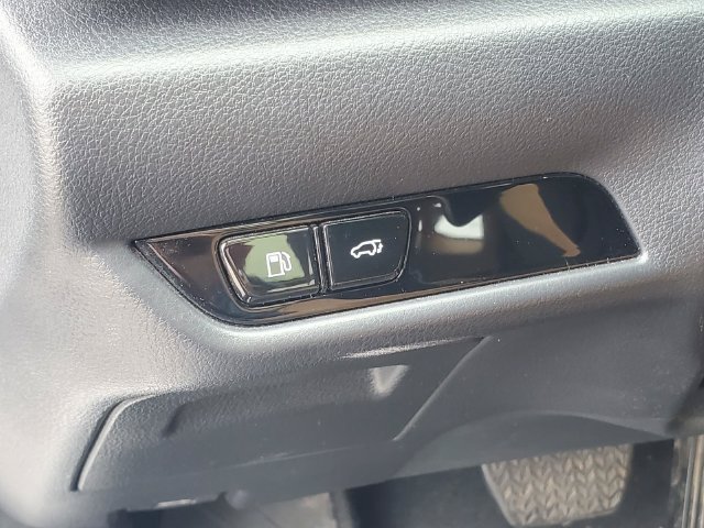 Used 2025 Lexus NX 350h AWD w/ Accessory Package (2T) image 17