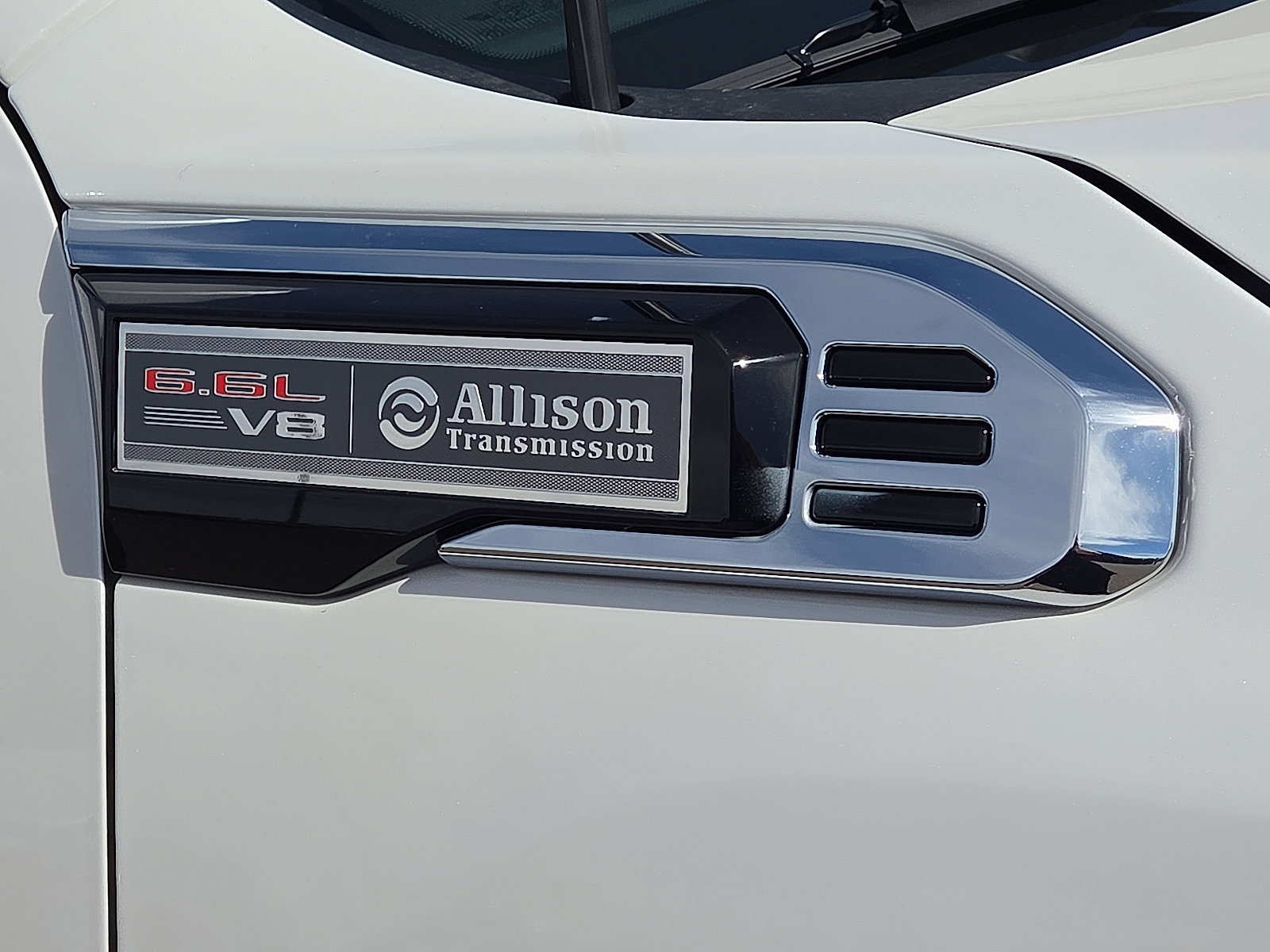 Used 2024 GMC Sierra 2500 Denali w/ Technology Package image 6