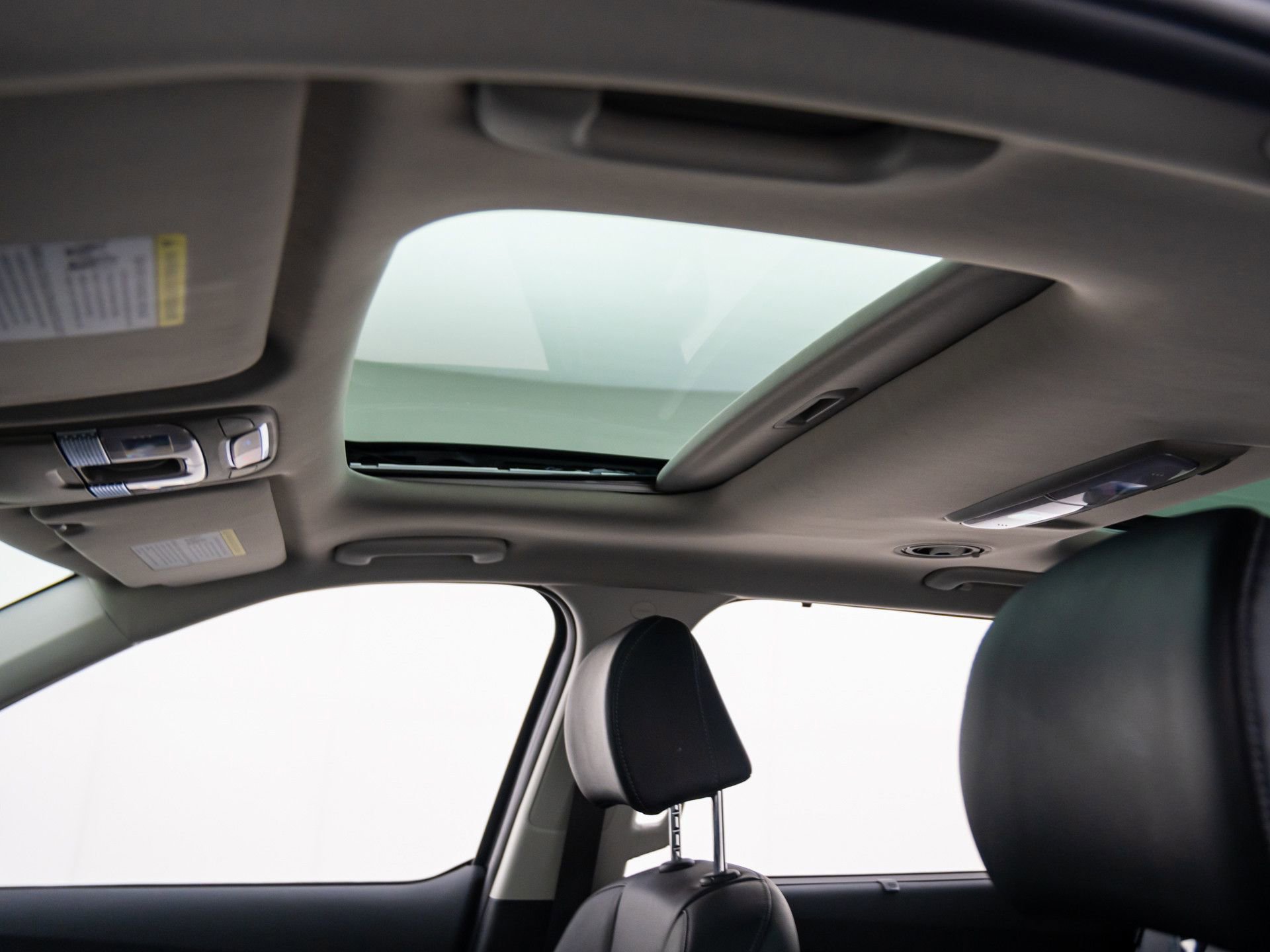 Used 2023 Kia Telluride SX image 18