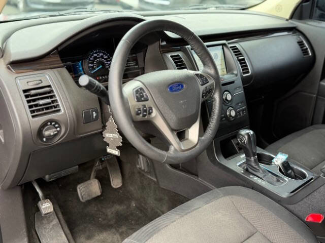 Used 2018 Ford Flex SEL FWD image 10