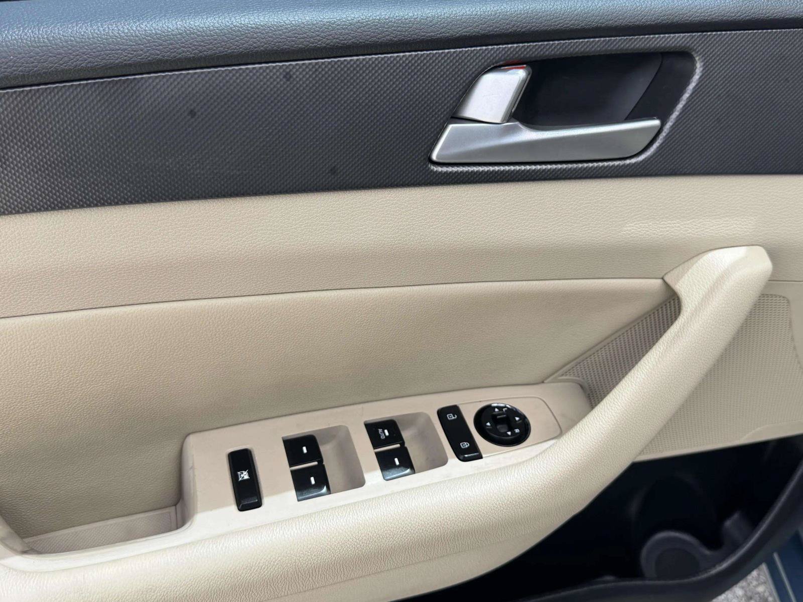 Used 2015 Hyundai Sonata SE FWD image 20