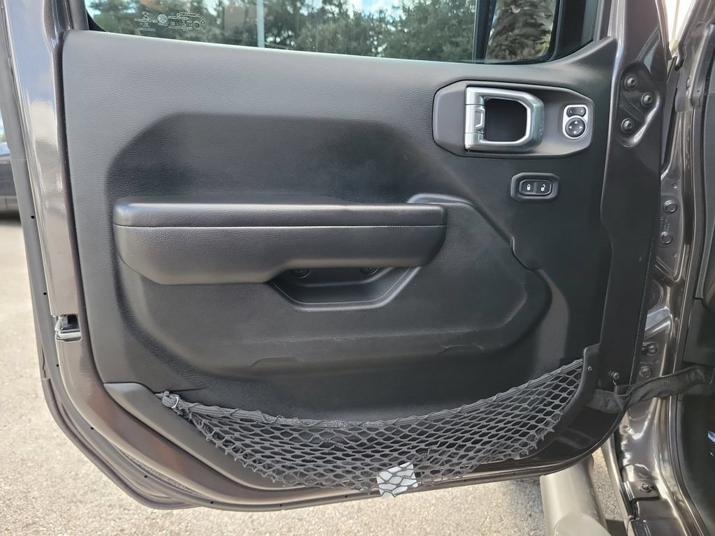 Used 2021 Jeep Wrangler Unlimited Sport AWD/4WD image 26