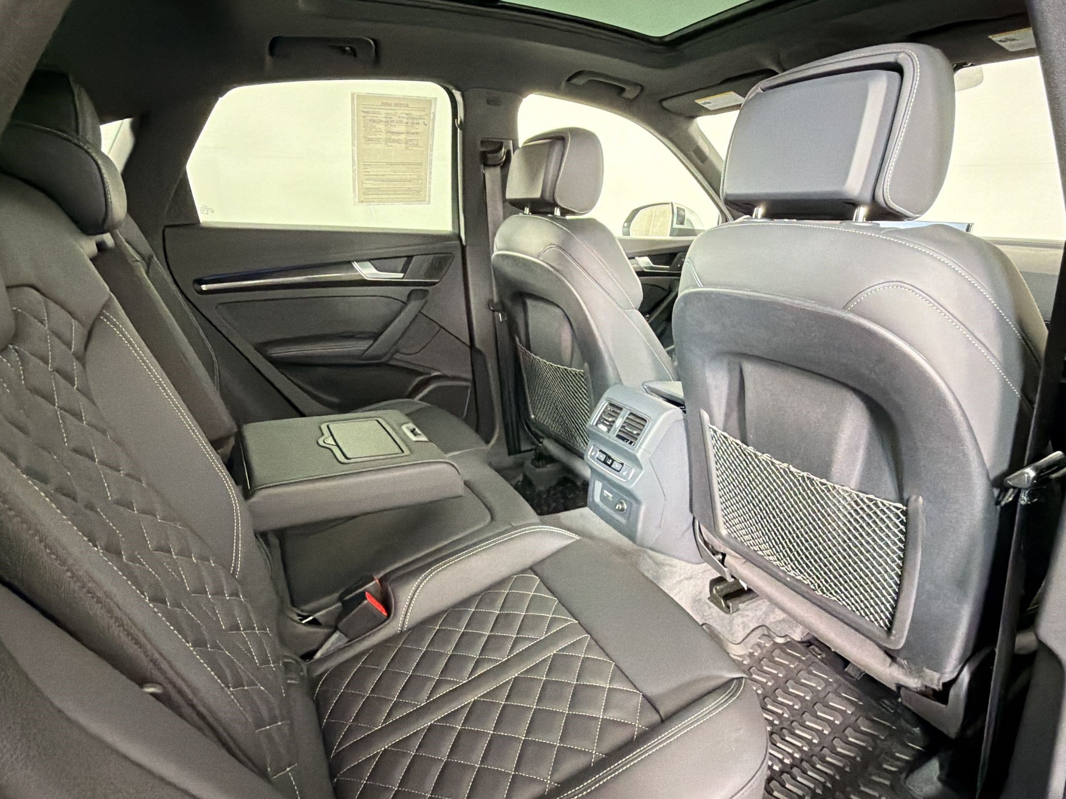 Used 2023 Audi SQ5 Prestige w/ Prestige Package AWD/4WD image 30