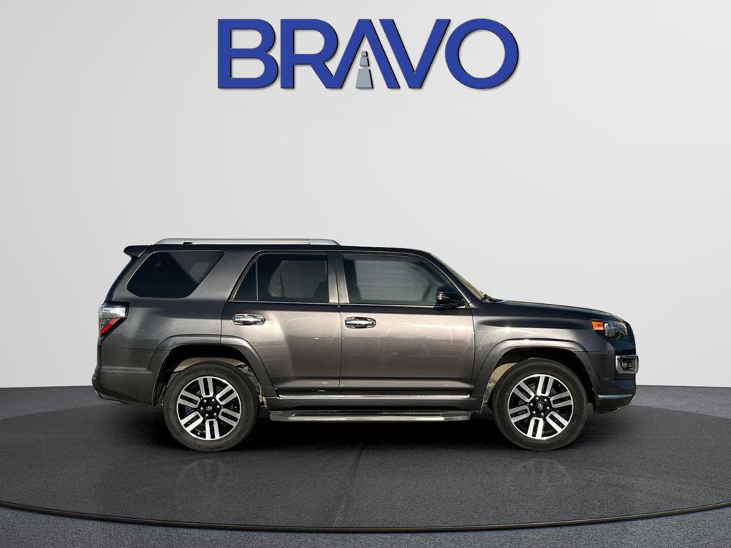 Used 2018 Toyota 4Runner Limited RWD image 4