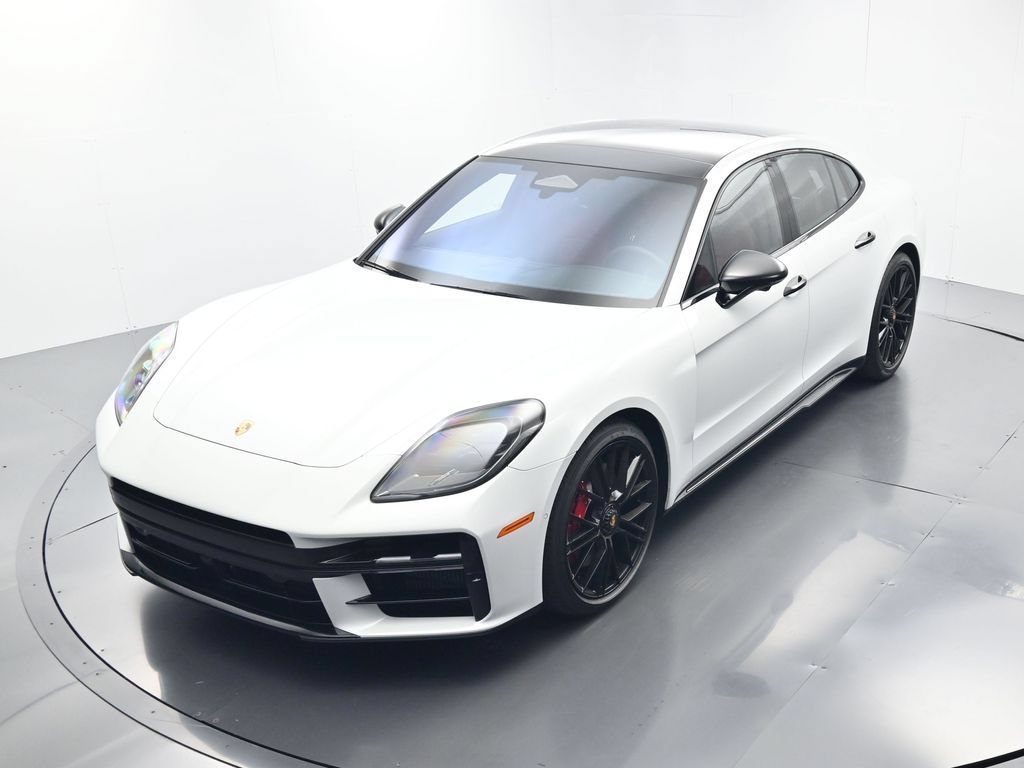 Certified 2026 Porsche Panamera GTS AWD/4WD image 35