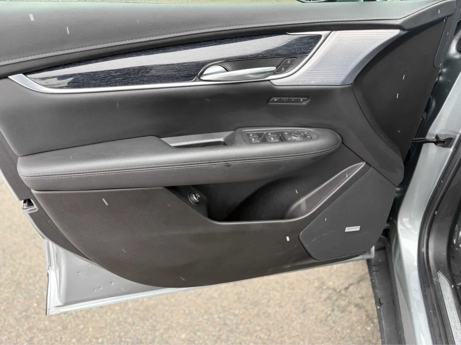 Used 2024 Cadillac XT5 Premium Luxury image 7