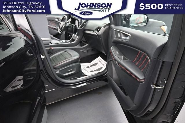 Used 2022 Ford Edge ST-Line AWD/4WD image 15